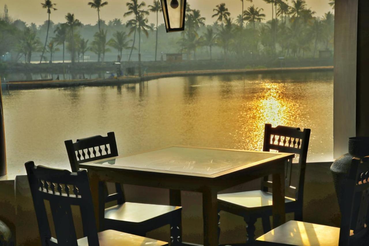 Vala House Hotel Cherai Beach Ngoại thất bức ảnh