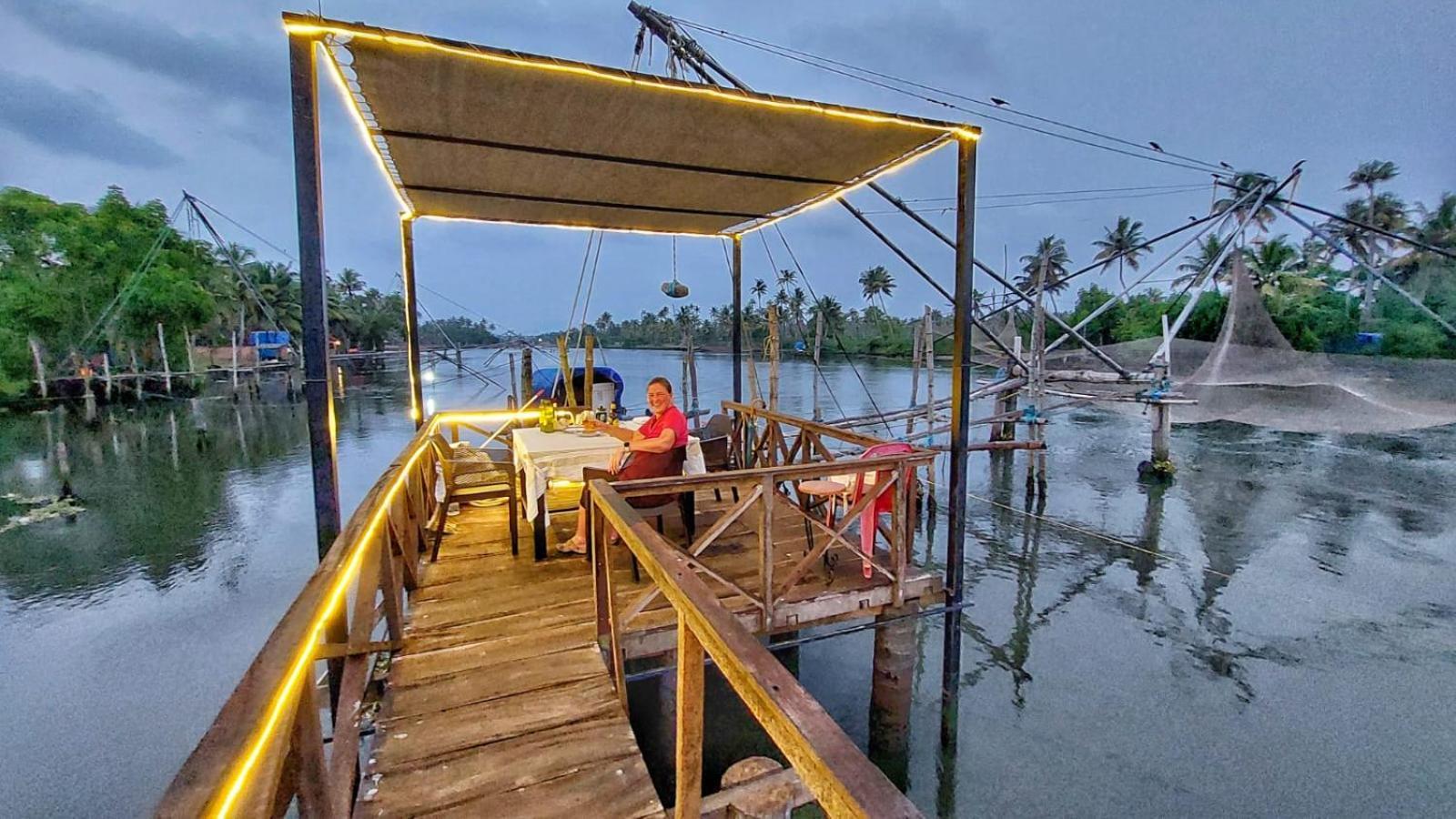 Vala House Hotel Cherai Beach Ngoại thất bức ảnh